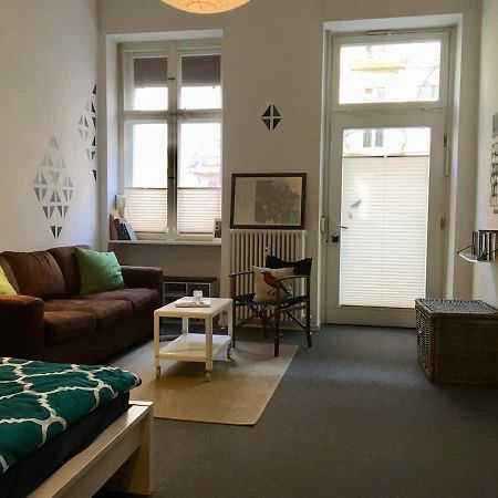 Schoenes Apartment In Prenzlauer Berg X Winskiez Берлин Экстерьер фото
